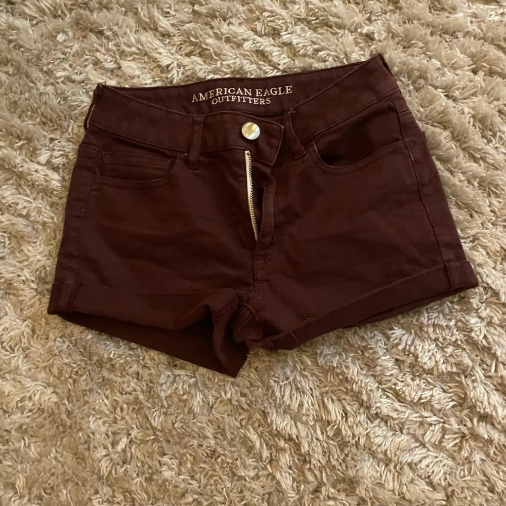 American Eagle Woman’s Maroon jeans shorts
